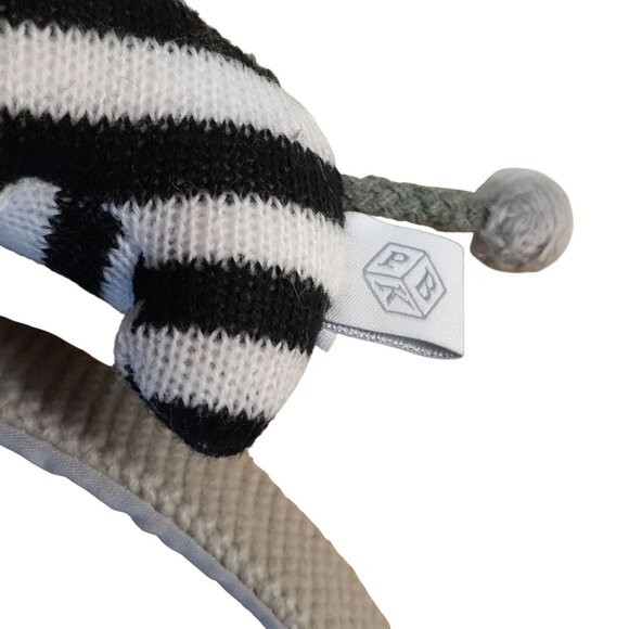 Pottery Barn Kid Lion Giraffe Elephant Knitted Hanging Mobile Toys Nursery Decor - Picture 3 of 5